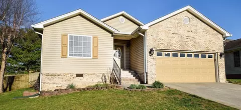 528 Lynnwood Dr, Athens, TN 37303