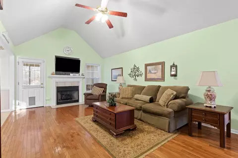 381 Bluff View Dr, Ringgold, GA 30736 photo 7