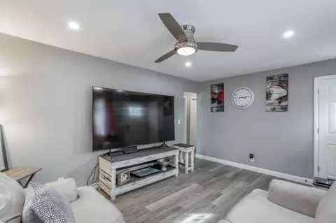 471 Monya Ln, Chattanooga, TN 37421 photo 9