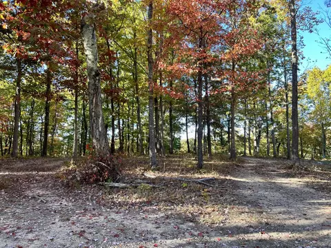 281 Sunset Bluff Dr, Monteagle, TN 37356