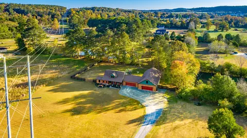11134 E Brainerd Rd, Apison, TN 37302 photo 3