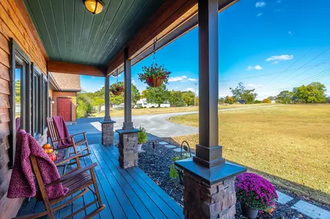 11134 E Brainerd Rd, Apison, TN 37302 photo 9