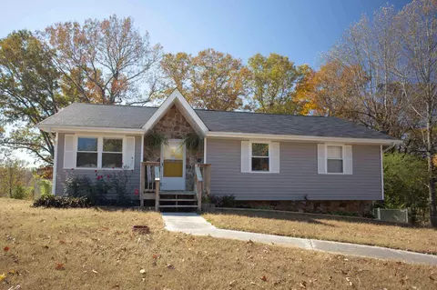 7620 Yellow Pines Dr, Harrison, TN 37341