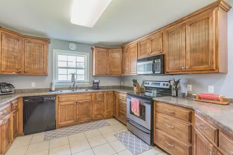 1025 Durham St, Dalton, GA 30721 photo 11