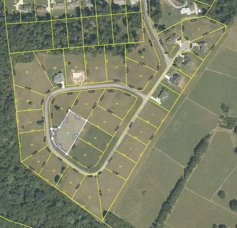 380 Overlook Dr, Dayton, TN 37321