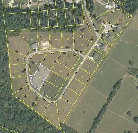 380 Overlook Dr, Dayton, TN 37321