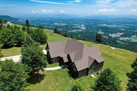 130 Hovering Hawk Dr, Jasper, TN 37347 photo 5