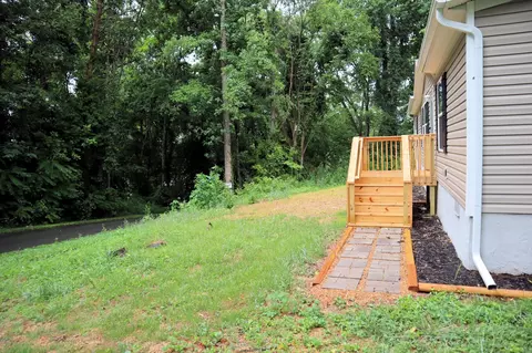 603 Pine St, Dunlap, TN 37327 photo 3