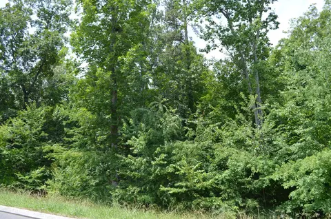 34 Old Pond Rd, Cleveland, TN 37323