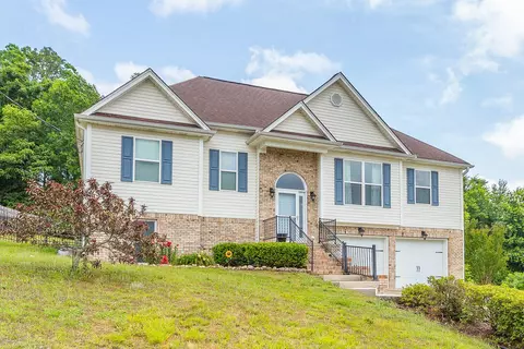 24 Easy St, Ringgold, GA 30736 photo 1