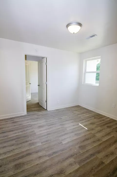 2100 Sharp St, Chattanooga, TN 37404 photo 8