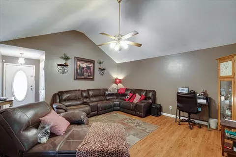 555 Dedmon Rd, Ringgold, GA 30736 photo 8