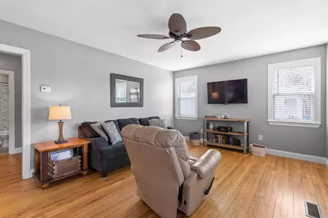 6246 E Brainerd Rd, Chattanooga, TN 37421 photo 8