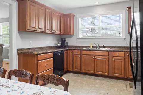 6246 E Brainerd Rd, Chattanooga, TN 37421 photo 12