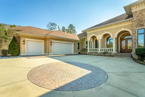 420 E Nickajack Rd, Ringgold, GA 30736 photo 3