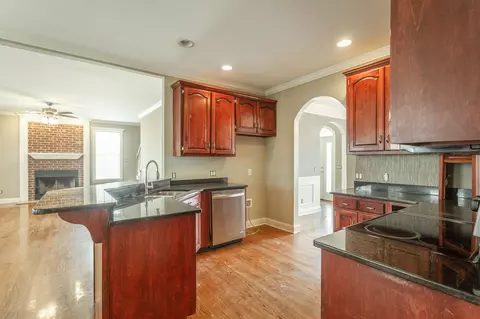 8462 Streamside Dr, Ooltewah, TN 37363 photo 23