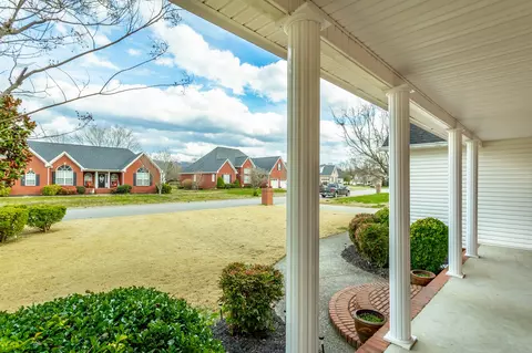 8462 Streamside Dr, Ooltewah, TN 37363 photo 66