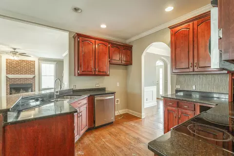 8462 Streamside Dr, Ooltewah, TN 37363 photo 24