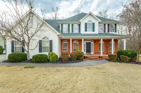 8462 Streamside Dr, Ooltewah, TN 37363 photo 1