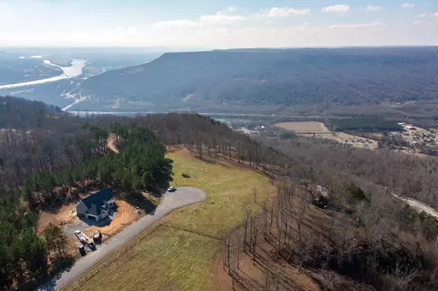 210 Bobcat Trl, Jasper, TN 37347 photo 1