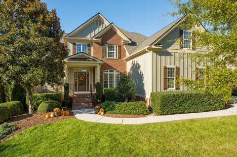 3145 Reflection Ln, Ooltewah, TN 37363 photo 1