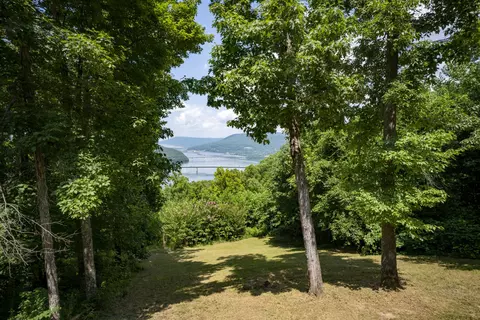 340 Browbend Dr, Guild, TN 37340 photo 9
