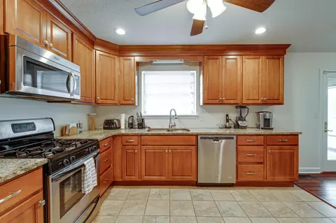 6441 Mill Stream Dr, Harrison, TN 37341 photo 7