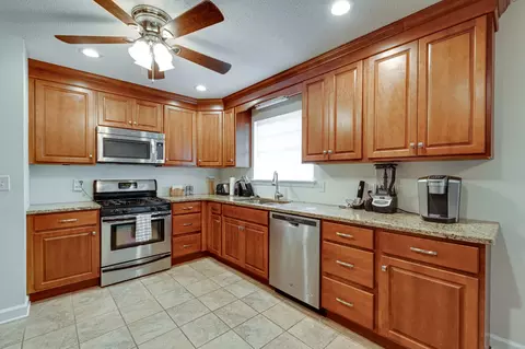 6441 Mill Stream Dr, Harrison, TN 37341 photo 8