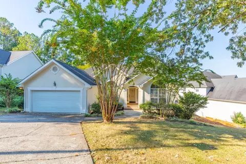 8611 Georgetown Trace Ln, Chattanooga, TN 37421
