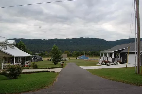 36 Flagstone Cv, Dunlap, TN 37327 photo 2