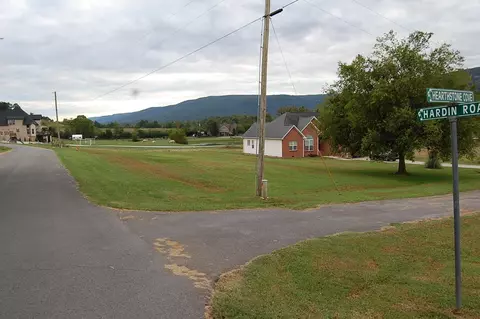 39 Hearthstone Dr, Dunlap, TN 37327 photo 2