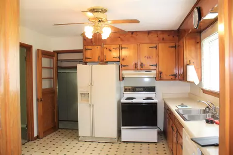 1420 Cloverdale Cir, Hixson, TN 37343 photo 9