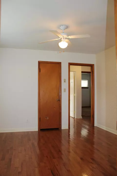 1420 Cloverdale Cir, Hixson, TN 37343 photo 6