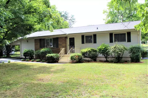 1420 Cloverdale Cir, Hixson, TN 37343 photo 1