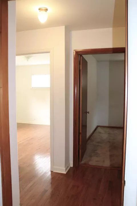 1420 Cloverdale Cir, Hixson, TN 37343 photo 3