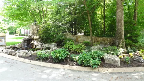 890 Split Rock Trl, Hixson, TN 37343 photo 3