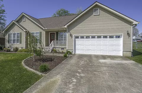 38 Beaver Rd, Fort Oglethorpe, GA 30742 photo 3