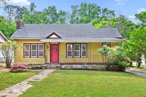 210 Tunnel Blvd, Chattanooga, TN 37411