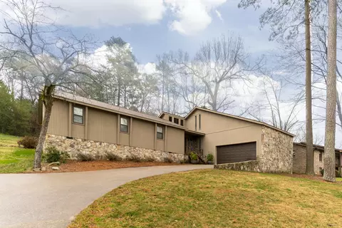6110 Bayshore Dr, Harrison, TN 37341 photo 1