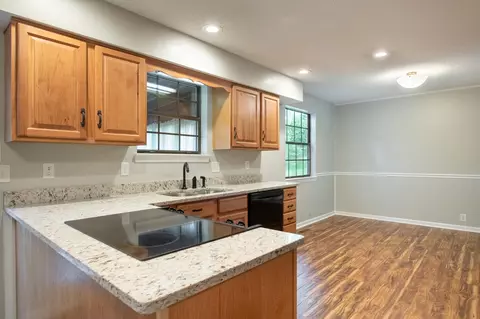 75 Robert E Lee Dr, Ringgold, GA 30736 photo 7