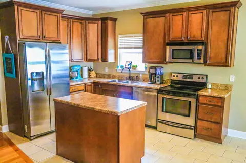 870 Windrush Loop, Chattanooga, TN 37421 photo 3