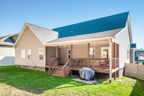 752 Soaring Eagle Cir, Hixson, TN 37343 photo 4