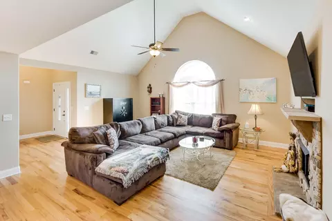 752 Soaring Eagle Cir, Hixson, TN 37343 photo 11
