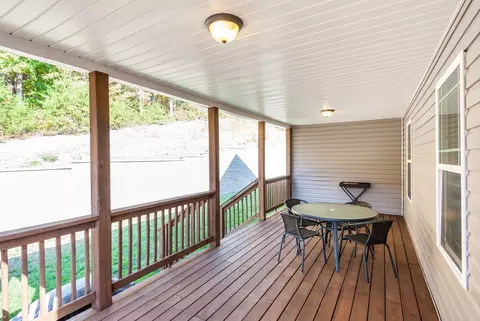 752 Soaring Eagle Cir, Hixson, TN 37343 photo 6