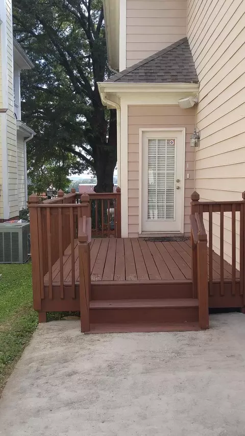 809 E 10th St, Chattanooga, TN 37403 photo 2