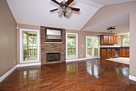 166 Sutton Dr, Ringgold, GA 30736 photo 3