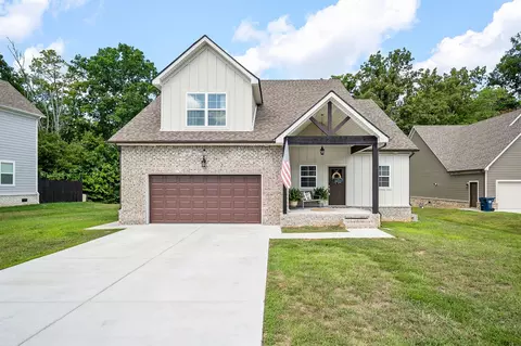 125 Stone Haven Dr, Smithville, TN 37166