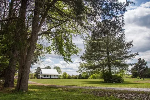 140 York Rd, Ocoee, TN 37361 photo 2