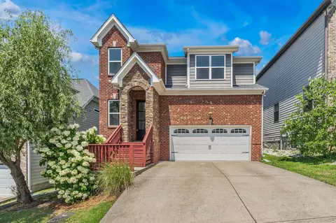 5944 Woodlands Ave, Nashville, TN 37211