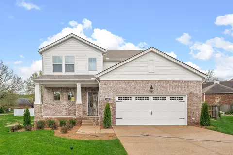 2402 Taylor Close, Murfreesboro, TN 37130